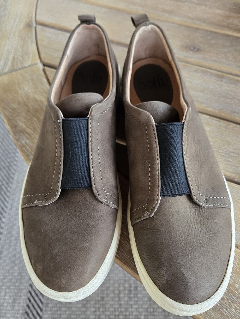 Sofft Safia Slip On Shoe Olive 8 Leather Comfy Travel Work Elastic Stretch Work - Picture 5 of 11
